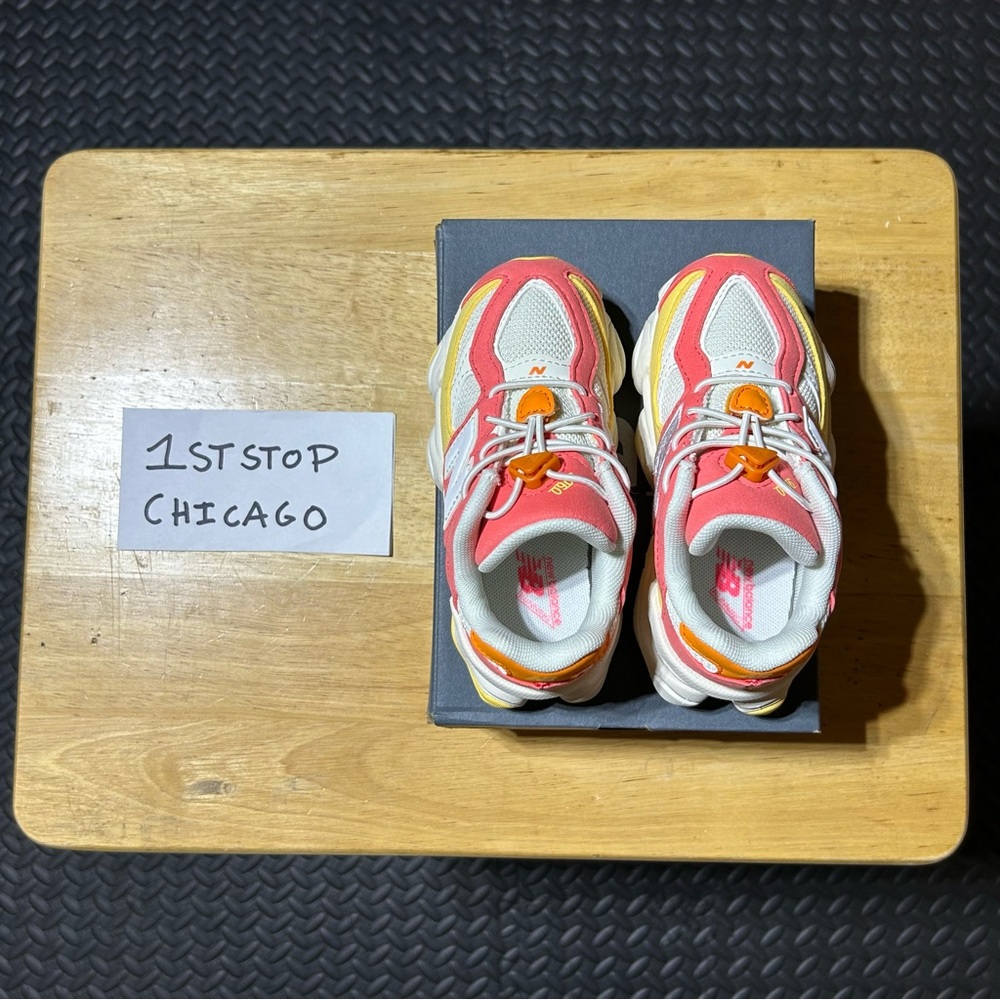 New Balance 9060 Fluorescent Orange Red TD IV9060FL Toddler Size 9C Sneakers NEW - Picture 5 of 8